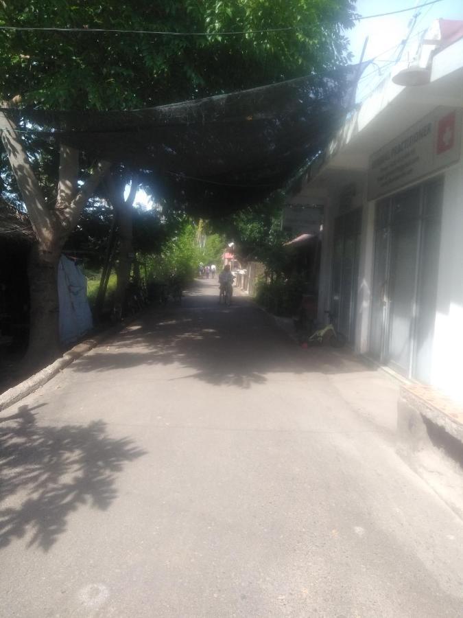 Family Bungalow Gili Meno Exterior foto